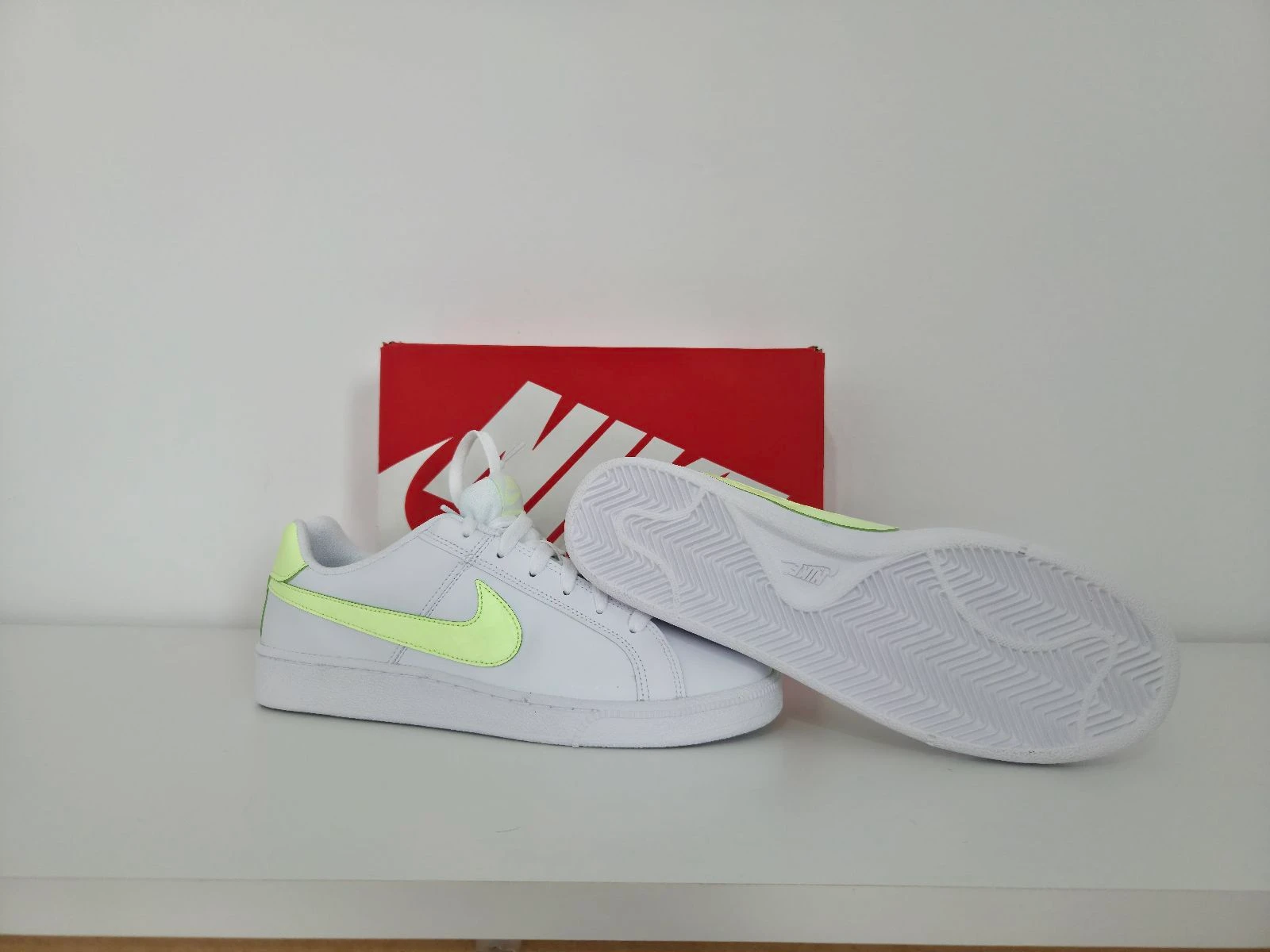 Zapatillas Nike Talla 42 nuevas!!